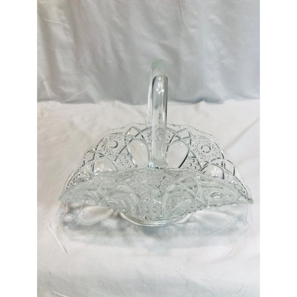 Vintage L.E. Smith crystal basket with applied solid glass handle. - Picture 3 of 11